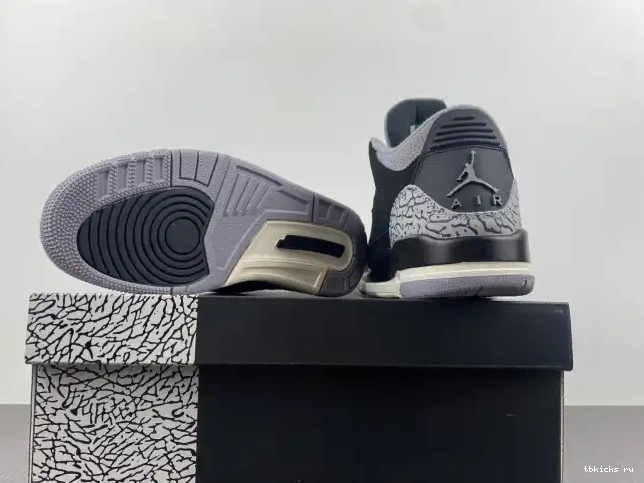 Reps TB Off Jordan Air CK9246-001 Noir WMNS 3 0531